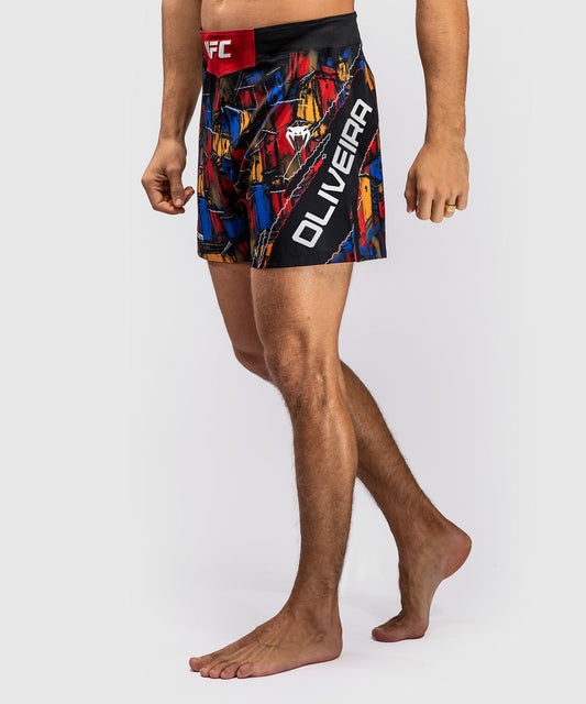 Short de combat pour Hommes UFC Unrivaled by Venum Charles Oliveira - Rouge